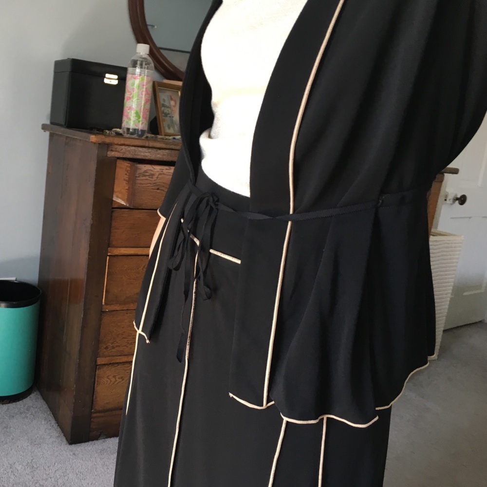 Casual dress suit